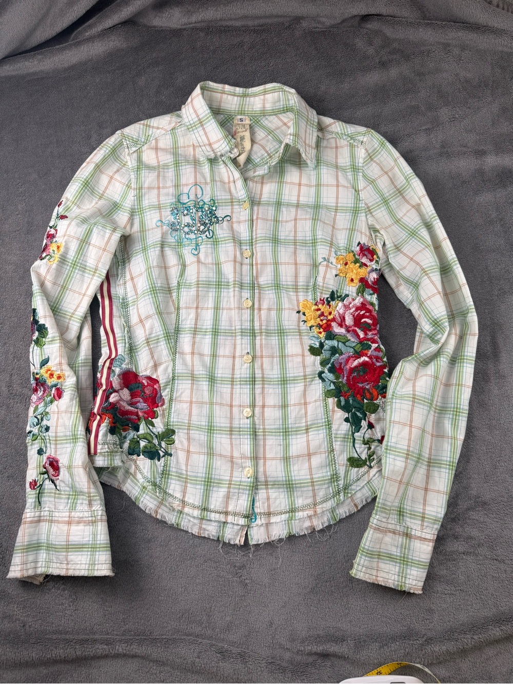 3 J workshop Johnny Was Green & White Plaid Button-Down Floral Embroidery LS